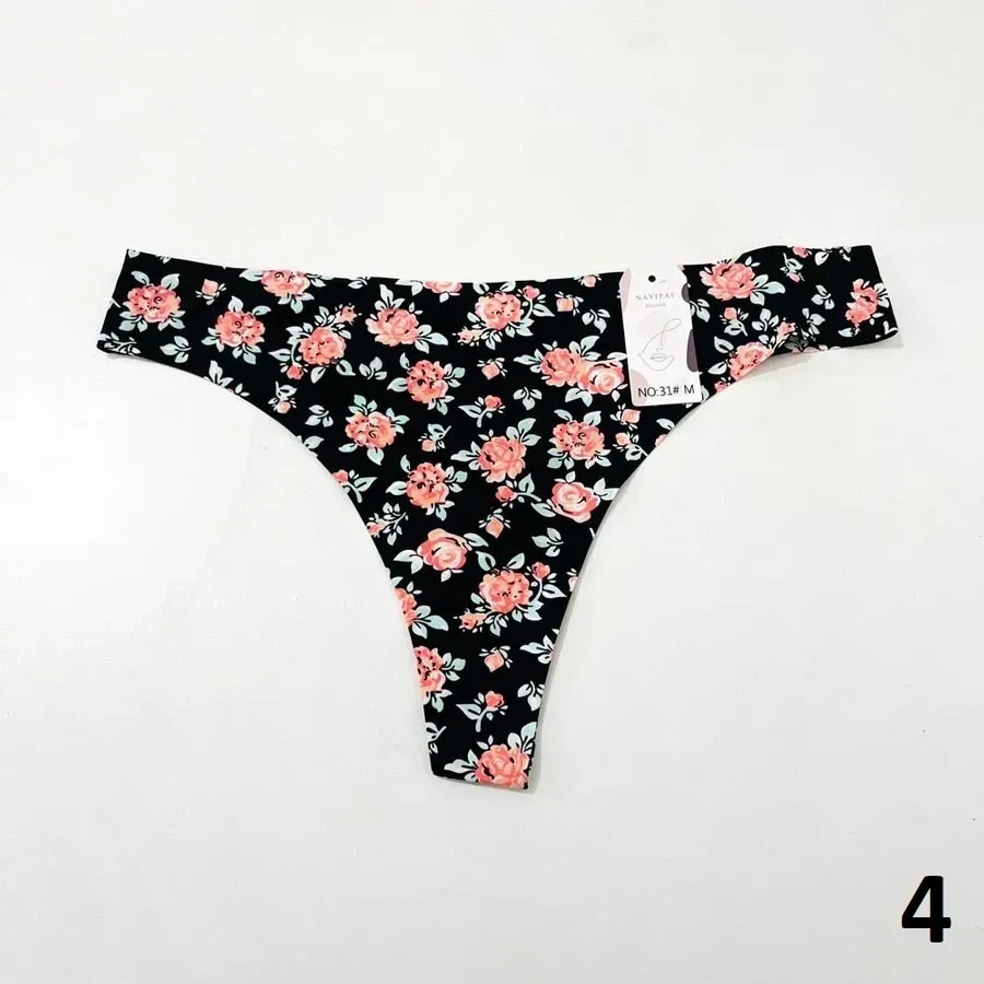 شورت فانتزی زنانه کد 1415 سایز مدیوم پارچه لیزری