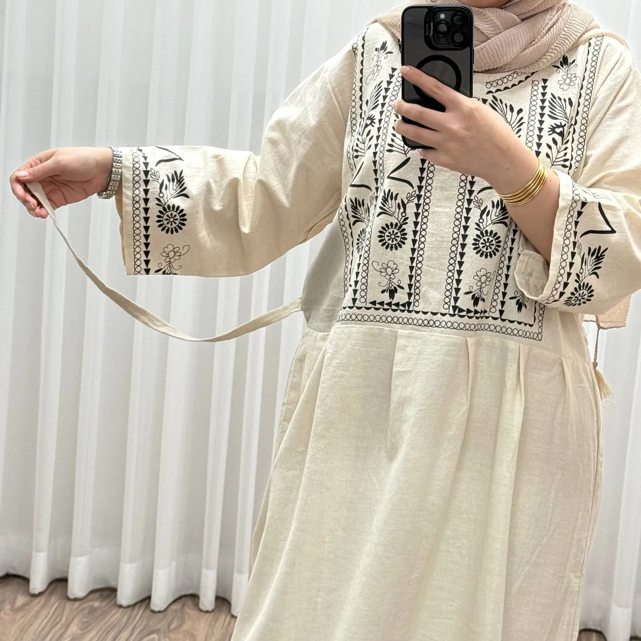 پیراهن زنانه لینن طرح مایا فری سایز مناسب تا 48 با کمربند